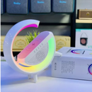 Lampada LED RGB Multifunzione con Ricarica Wireless, Bluetooth, Orologio e Sveglia - 15W