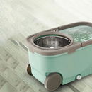 Mocio Rotante PRO 360 con Secchio Doppio e Strizzatura Automatica - Include 2 Ricambi in Omaggio