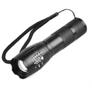 Confezione 1+1 Torcia Tattica LED con Zoom e Resistente all'Acqua - 3 Modalità di Illuminazione Professionale