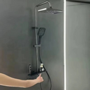 Sistema Doccia Smart con Luci LED, Display LED, Controllo Termostatico, 4 Modalità di Getto, Rotazione 360°, Soffione Doccia e Rubinetto a Scomparsa, Senza Collegamento Elettrico